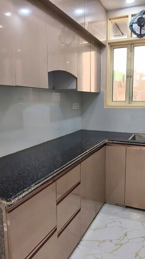 Kitchen in 3 BHK Builder Floor at Uttam Nagar – for Rent