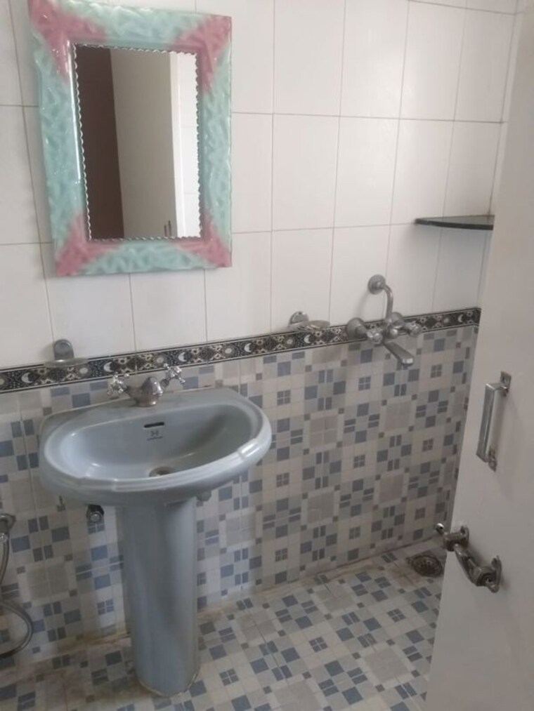 Bathroom, dsk-akash-ganga 3 Bedroom 1100 Sq.Ft. Apartment In Aundh Pune 10695537