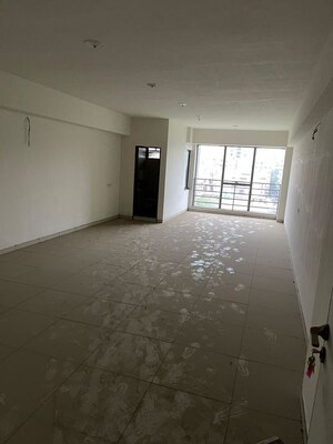 Room in  Office Space at Satellite – for Rent