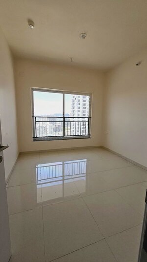 Room in 2 BHK Apartment at Godrej Rejuve, Mundhwa – for Rent