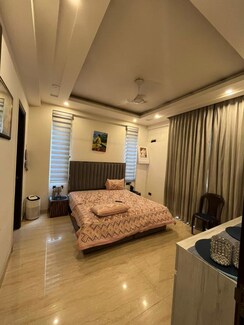2 BHK Builder Floor For Rent in Sector 21