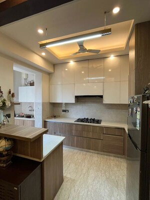 Kitchen in 2 BHK Builder Floor at Sector 21 – for Rent