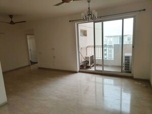 Room in 2 BHK Builder Floor at Sector 22 – for Rent