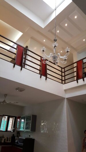 Furnished Amenities in 4 BHK Independent House at Anand Park Aundh, Aundh – for Sale