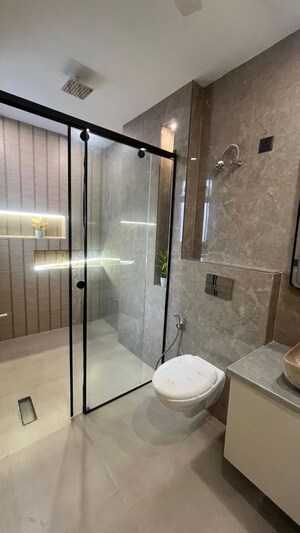 Bathroom in 2 BHK Builder Floor at Sector 21 – for Rent