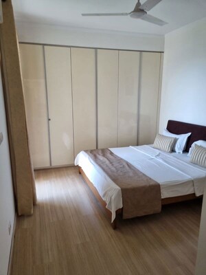 Bedroom in 3.5 BHK Apartment at DLF Park Place, Sector 54 – for Rent