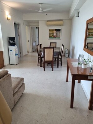 Team Area in 3.5 BHK Apartment at DLF Park Place, Sector 54 – for Rent