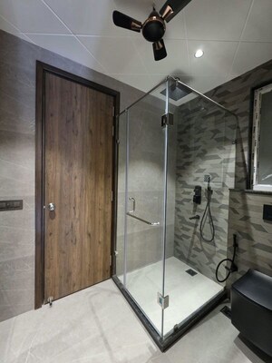 Bathroom in 3 BHK Builder Floor at Sector 23 – for Rent