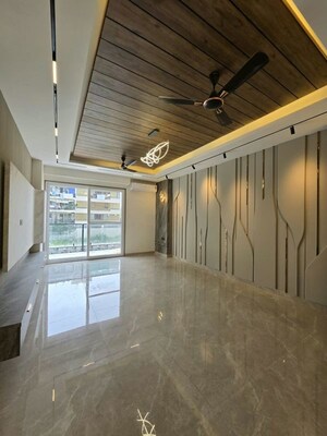 Balcony in 3 BHK Builder Floor at Sector 23 – for Rent