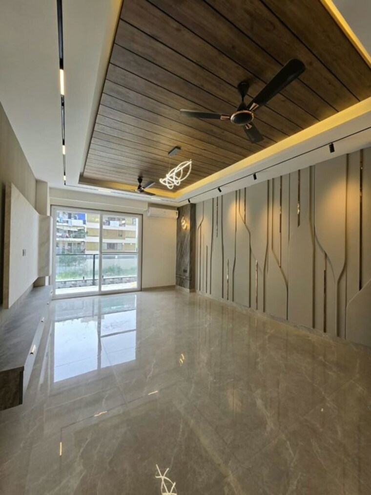 Balcony, sector 23 3 Bedroom 1600 Sq.Ft. Builder Floor In Sector 23 Gurgaon 10695637