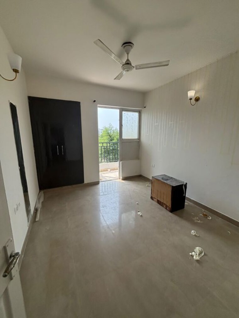 Room, mapsko-paradise 3 Bedroom 1340 Sq.Ft. Apartment In Sector 83 Gurgaon 10695632
