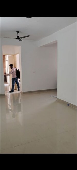 Room in 2 BHK Apartment at Landmark The Homes 81, Sector 81 – for Rent