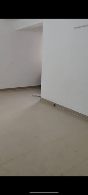 Room in 2 BHK Apartment at Landmark The Homes 81, Sector 81 – for Rent