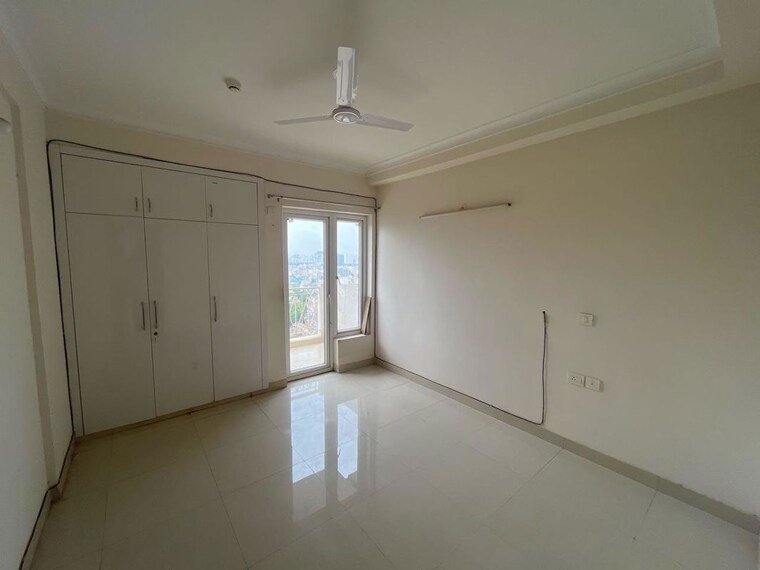 Room, sector 21 2 Bedroom 1200 Sq.Ft. Builder Floor In Sector 21 Gurgaon 10695666