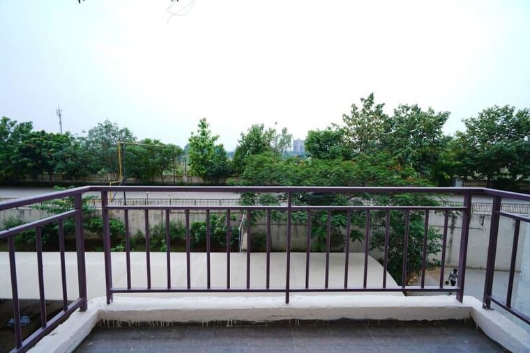 Balcony, umang-winter-hills 2 Bedroom 1250 Sq.Ft. Apartment In Sector 77 Gurgaon 10695660