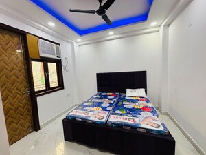 Bedroom in 1 BHK Apartment at Saket – for Rent