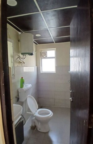 Bathroom in 3 BHK Builder Floor at Subhash Nagar – for Rent