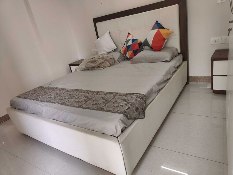 Bedroom, sector 23 2 Bedroom 1200 Sq.Ft. Builder Floor In Sector 23 Gurgaon 10695704