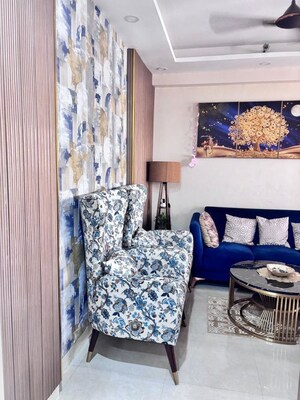 Bedroom in 2 BHK Builder Floor at Sector 21 – for Rent