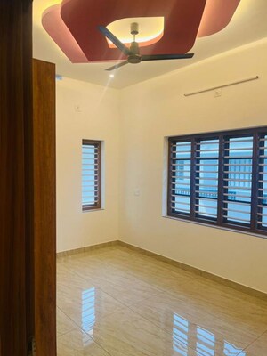 Room in 4 BHK Independent House at Mannuthy – for Sale