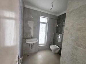 Room in 3 BHK Builder Floor at Sector 23 – for Rent