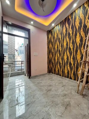 Room in 3 BHK Independent House at Uttam Nagar – for Sale