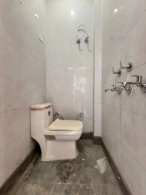 Bathroom in 3 BHK Independent House at Uttam Nagar – for Sale