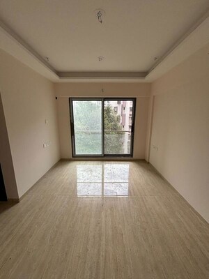 Room in 1 BHK Apartment at Je And Vee Om Trimurti, Malad East – for Rent