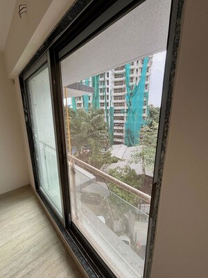 Building Lobby in 1 BHK Apartment at Je And Vee Om Trimurti, Malad East – for Rent