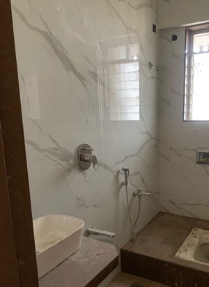 Bathroom in 2 BHK Apartment at Kodia Maimoona Residency, Agripada – for Sale