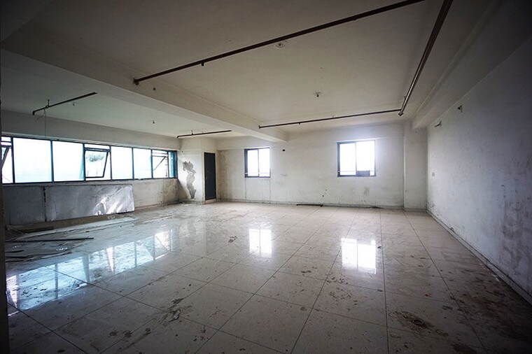 undefined, nana chiloda Commercial Office Space 1358 Sq.Ft. In Nana Chiloda Ahmedabad 10695758