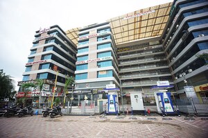  Office Space – Exterior View View at Nana Chiloda - for Sale