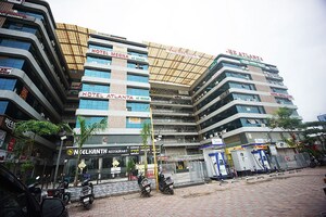  Office Space – Exterior View View at Nana Chiloda - for Sale