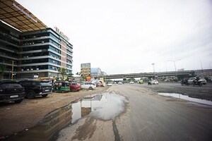  Office Space – Exterior View View at Nana Chiloda - for Sale