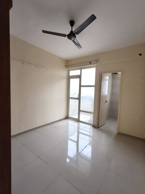 Room in 3 BHK Builder Floor at Sector 22 – for Rent