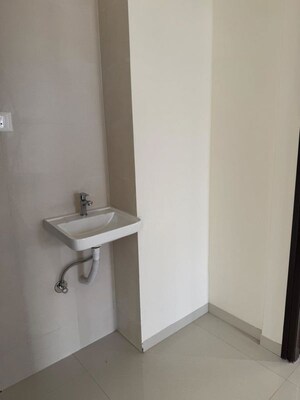 Room in 1 BHK Apartment at JVM Tiara, Thane West – for Rent