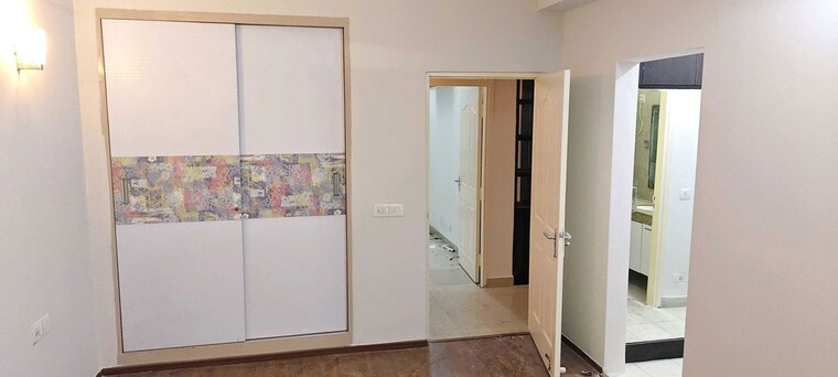 Room, sector 23 3 Bedroom 1600 Sq.Ft. Builder Floor In Sector 23 Gurgaon 10695786