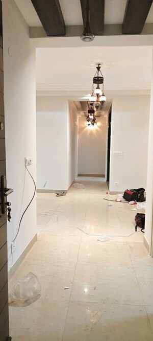 Room in 3 BHK Builder Floor at Sector 23 – for Rent