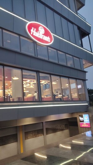  Shop – Exterior View View at SKA Arcadia, Wave City - for Sale
