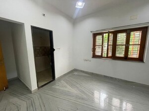 3 BHK Apartment For Rent in Lakshmi Cadillac, Kondapur