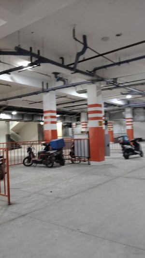 Parking in  Shop at SKA Arcadia, Wave City – for Sale