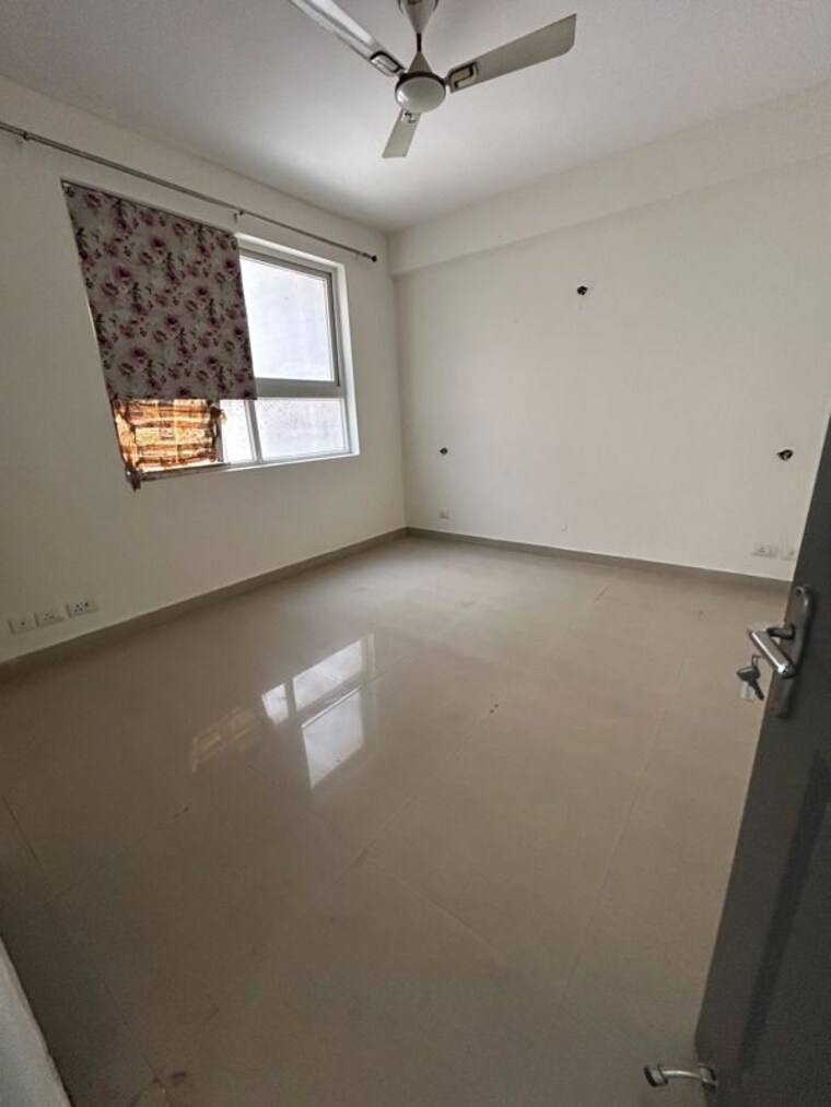 Room, sector 23a 4 Bedroom 2200 Sq.Ft. Builder Floor In Sector 23a Gurgaon 10695859