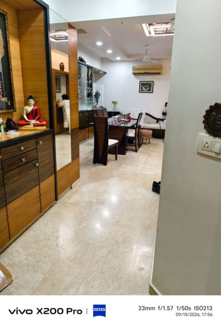 Living Room, hiranandani-gardens-eldora 3 Bedroom 1490 Sq.Ft. Apartment In Powai Mumbai 10695867