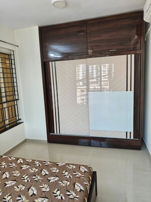Furnished Amenities in 3 BHK Apartment at Rustomjee Athena, Majiwada – for Rent