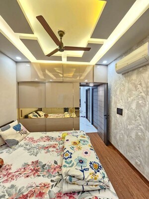 Bedroom in 3 BHK Builder Floor at Sector 22 – for Rent