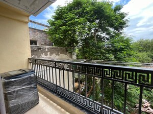 Balcony in 1 BHK Builder Floor at Saket – for Rent