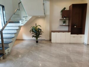Room in 5 BHK Villa at Uchdpl Samriddhi Homes, Sector 1 Wave City – for Sale