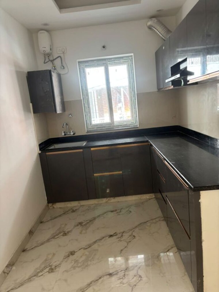 Kitchen, aman vihar 2 Bedroom 1200 Sq.Ft. Builder Floor In Aman Vihar Dehradun 10695912