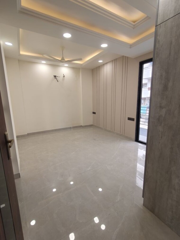 Room, bptp-astaire-gardens 3 Bedroom 200 Sq.Yd. Builder Floor In Sector 70a Gurgaon 10695852