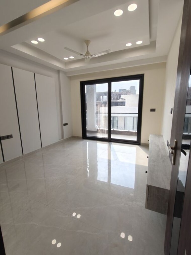 Room, bptp-astaire-gardens 3 Bedroom 200 Sq.Yd. Builder Floor In Sector 70a Gurgaon 10695852